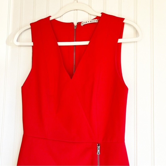 Alice + Olivia Size 4 Red Lennon Surplice Sleeveless side Zip Mini Dress - Picture 4 of 8